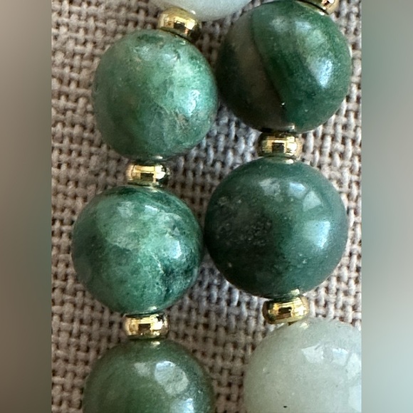 22 inch Mixed Jade beads Patina made Necklace NWOT - Picture 11 of 16